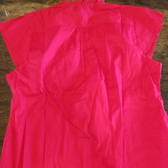 Antilia Femme red tuxedo like ruffle front top - Picture 2 of 6